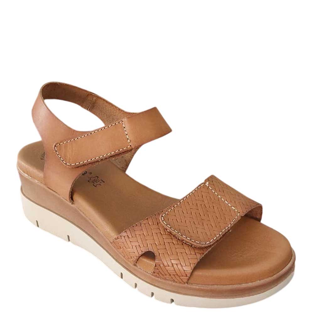 Sandalia de Piel Macarena Camel
