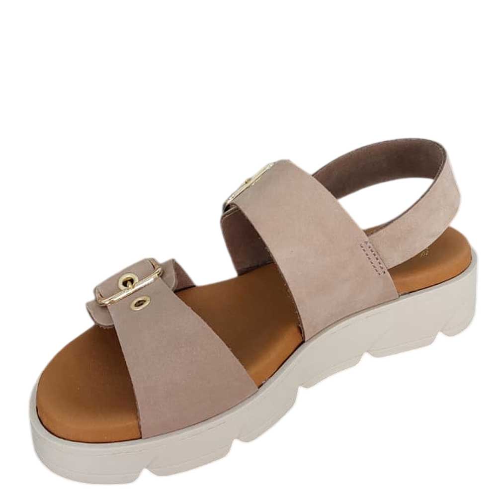 Sandalia de Piel Mónica Beige