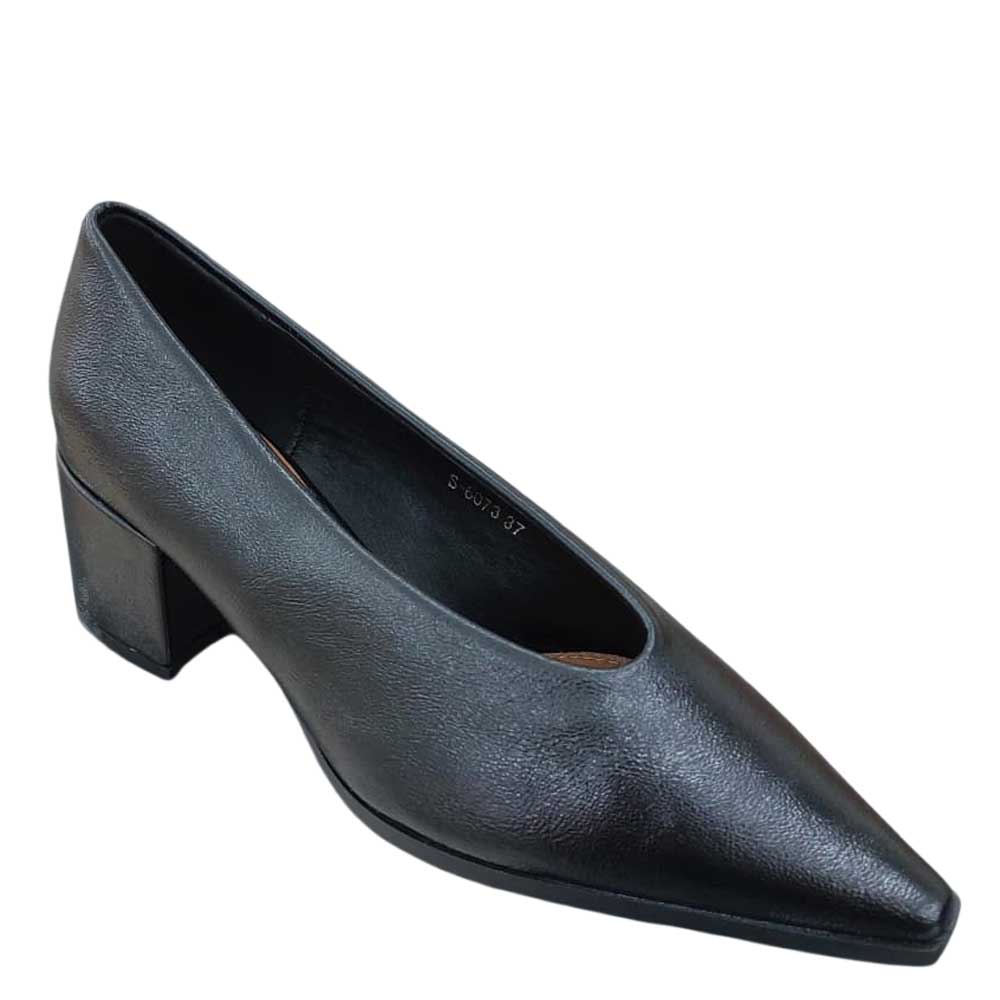 Zapato Pico Negro